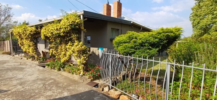 5 Bedroom Property for Sale in Eureka Free State